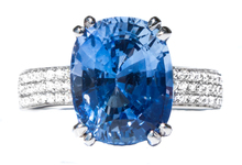 Cornflower Blue Sapphire & Diamond 18K White Gold Ring