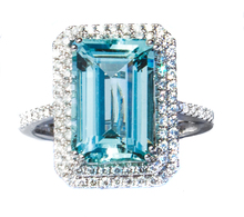 4 ct Aquamarine & Diamond 18K Ring
