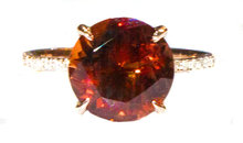 Oregon Copper-Bearing Sunstone & Diamond Gold Ring